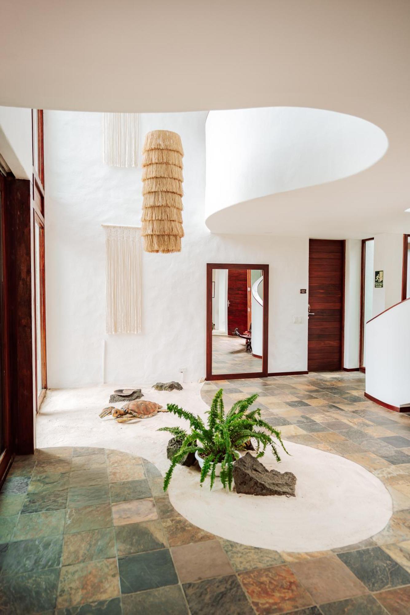 Hotel Villa Escalesia Galapagos Puerto Ayora  Εξωτερικό φωτογραφία